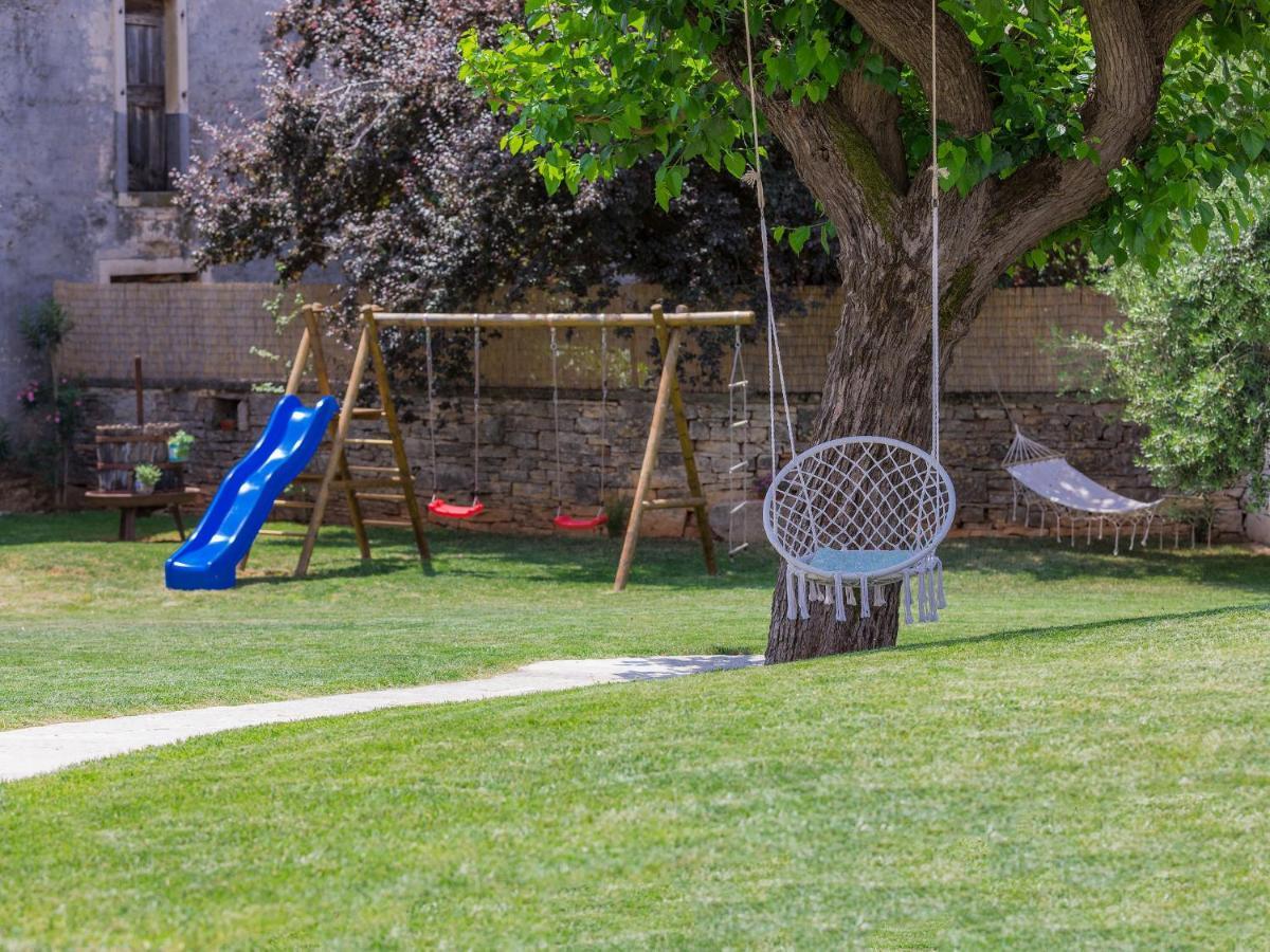 Višnjan Holiday Home Villa Radovani By Interhome מראה חיצוני תמונה