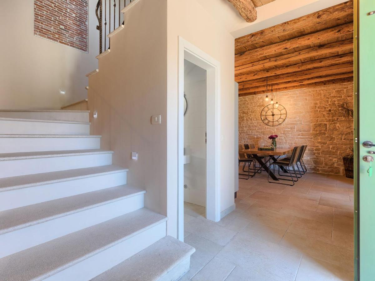Višnjan Holiday Home Villa Radovani By Interhome מראה חיצוני תמונה